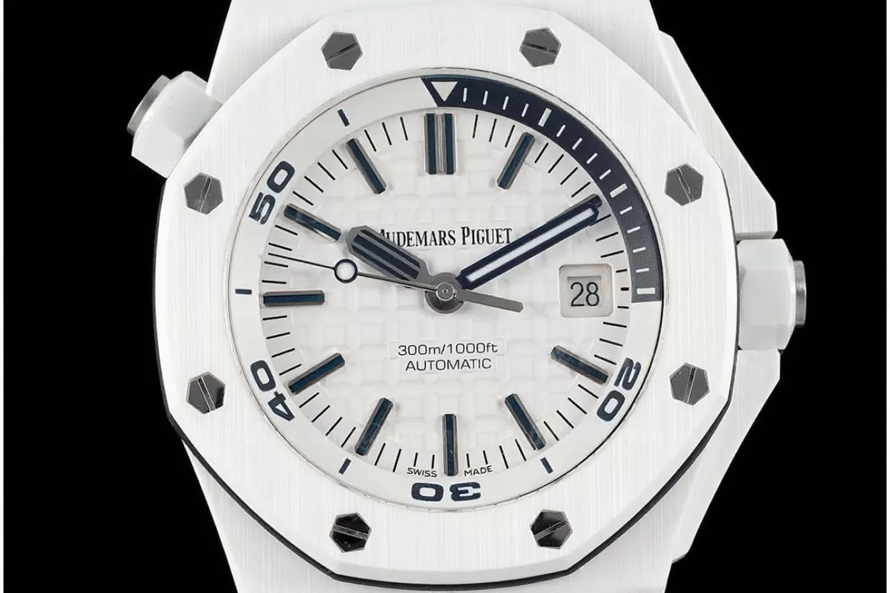 Royal Oak Diver 15707 CER/RU White ZF SA3120 Super Clone - Image 2