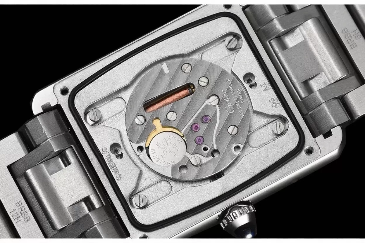 Tank Must 25.5MM White Dial On SS Bracelet K11F Quartz - Image 11