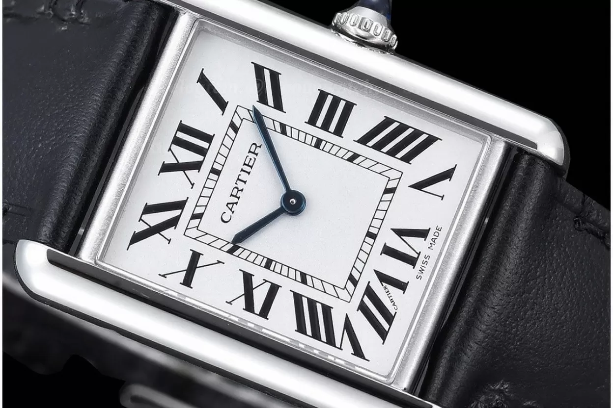Tank Must SS/LE White Dial On Black Leather Strap K11F Quartz - Image 4