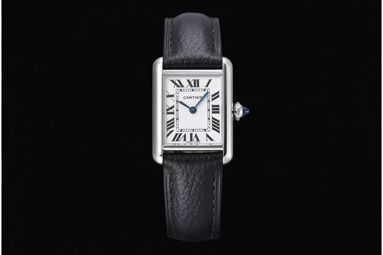 Tank Must 22mm SS/LE White Dial AF Quartz - Image 3