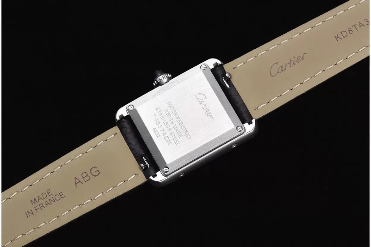 Tank Must 22mm SS/LE White Dial AF Quartz - Image 10