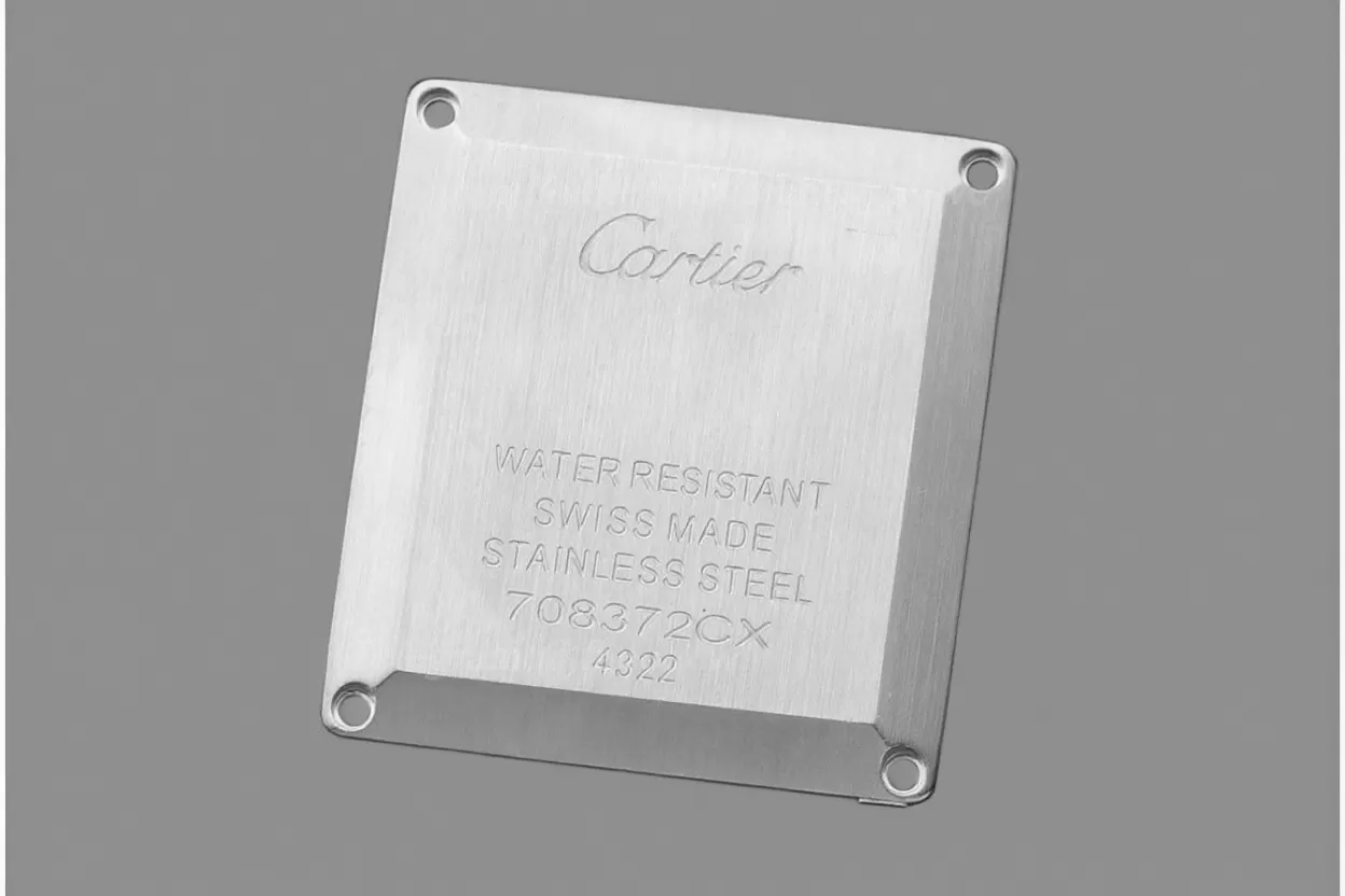 Tank Must 22mm SS/SS White Dial AF Quartz - Image 9