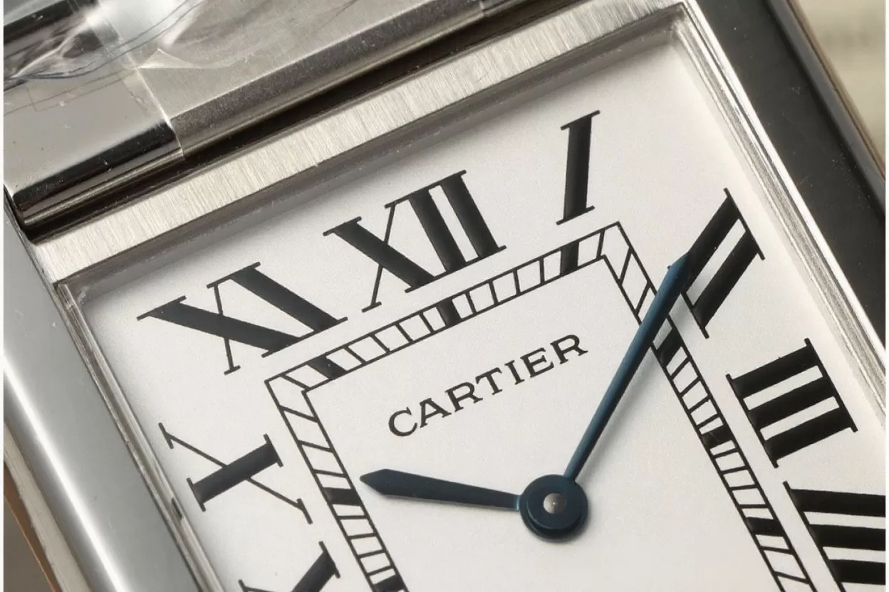Cartier - Tank Solo 27.4mm SS/SS White Dial AF Quartz - Image 4