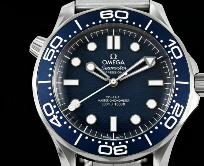 Seamaster 300m James Bond 60th 42mm SS/SS Blue Dial VSF A8806 - Image 2