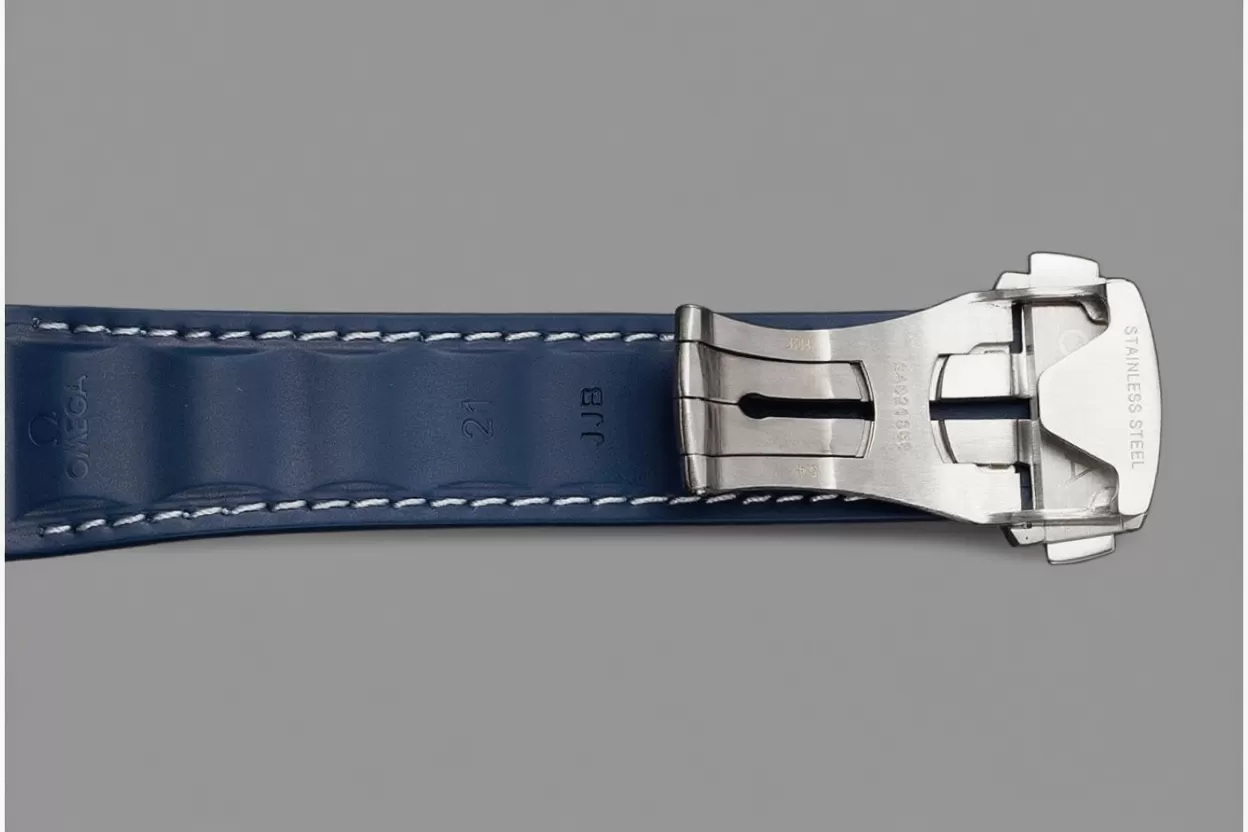 Aqua Terra 150M 43mm Worldtimer SS/RU Dark Blue Dial VSF A8938 - Image 16