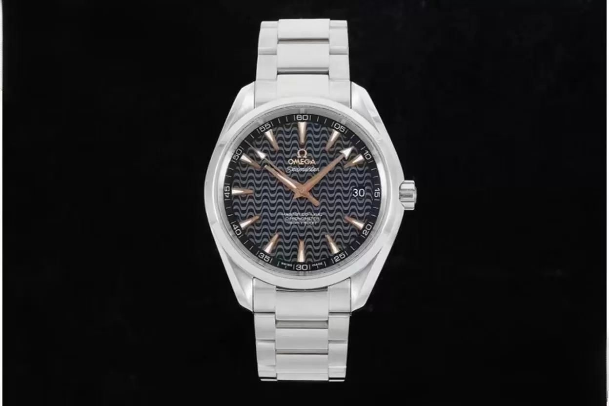 Aqua Terra 150m 41mm SS/SS Wave VSF A8500