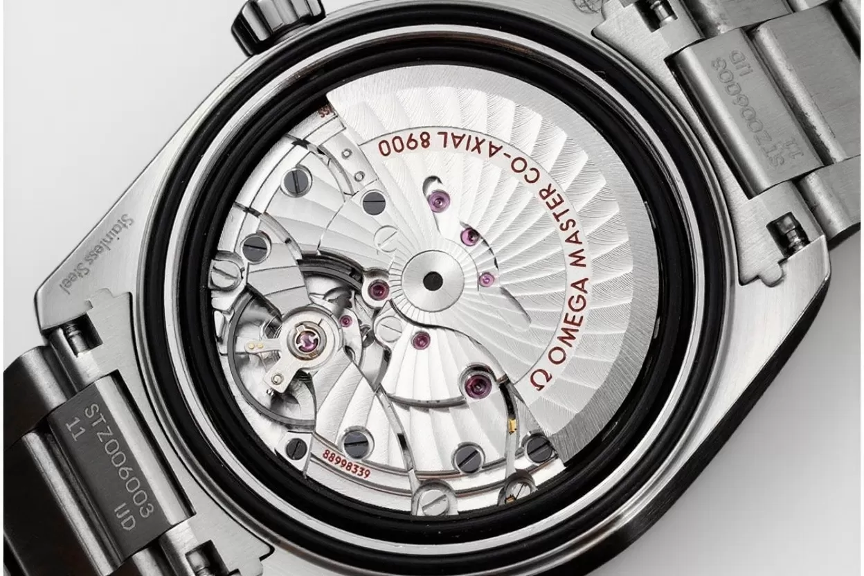 Aqua Terra 150m 41mm SS/SS White Textured VSF A8500 - Image 6
