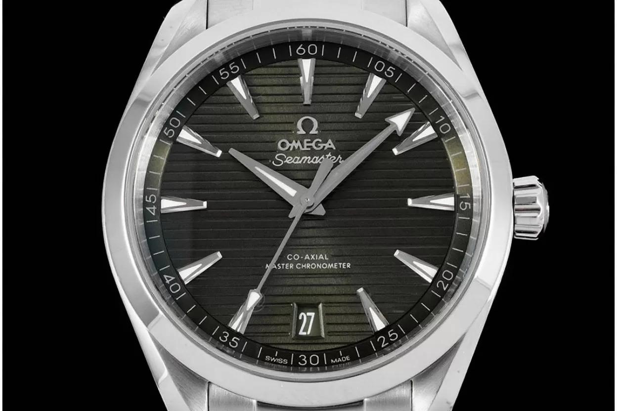 Aqua Terra 150m 41mm SS/SS Green VSF A8900 - Image 3