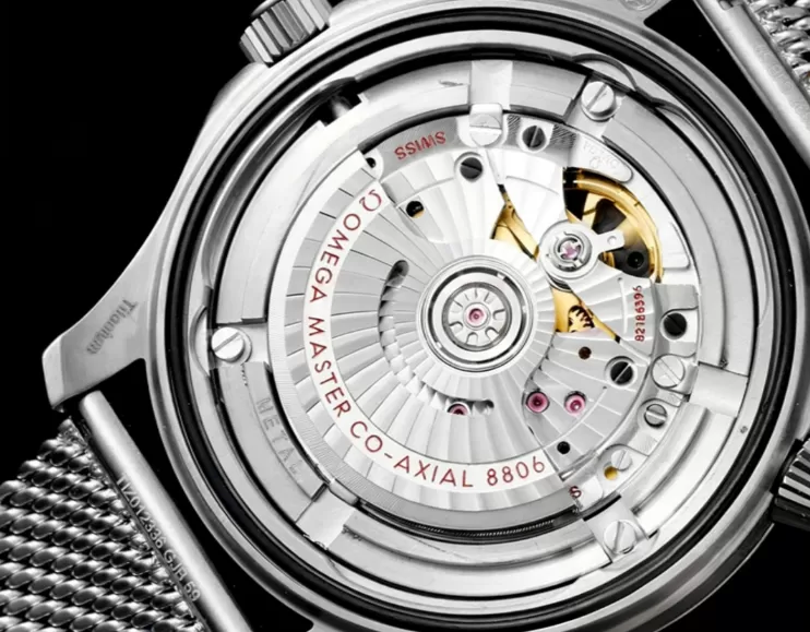 Seamaster 300m No Time To Die 007 TI/SS VSF V4 A8806 - Image 13