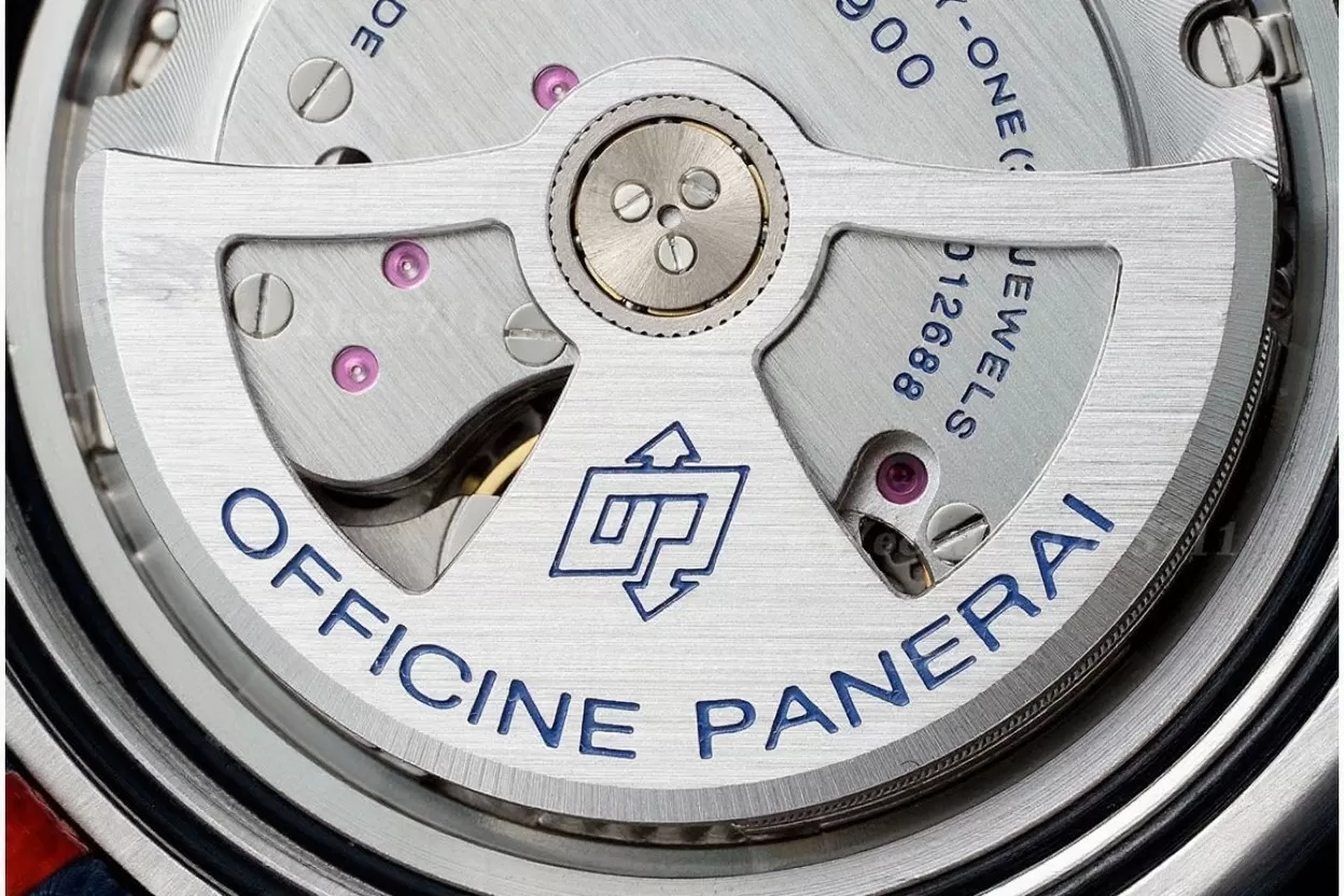 Submersible PAM1391 Luna Rossa 44mm SS/RU Blue Dial VSF P900 - Image 9