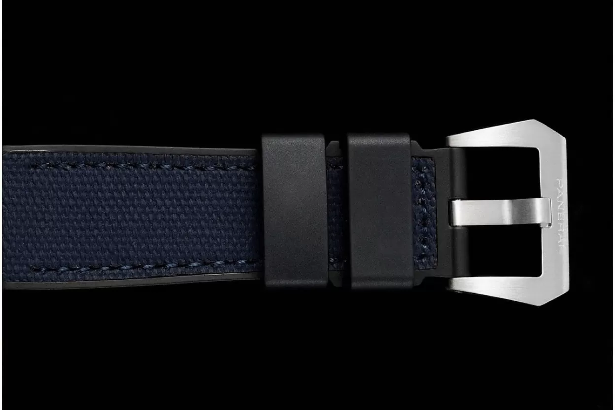 Submersible PAM1507 Luna Rossa 42mm SS/RU Blue Dial VSF P900 - Image 23