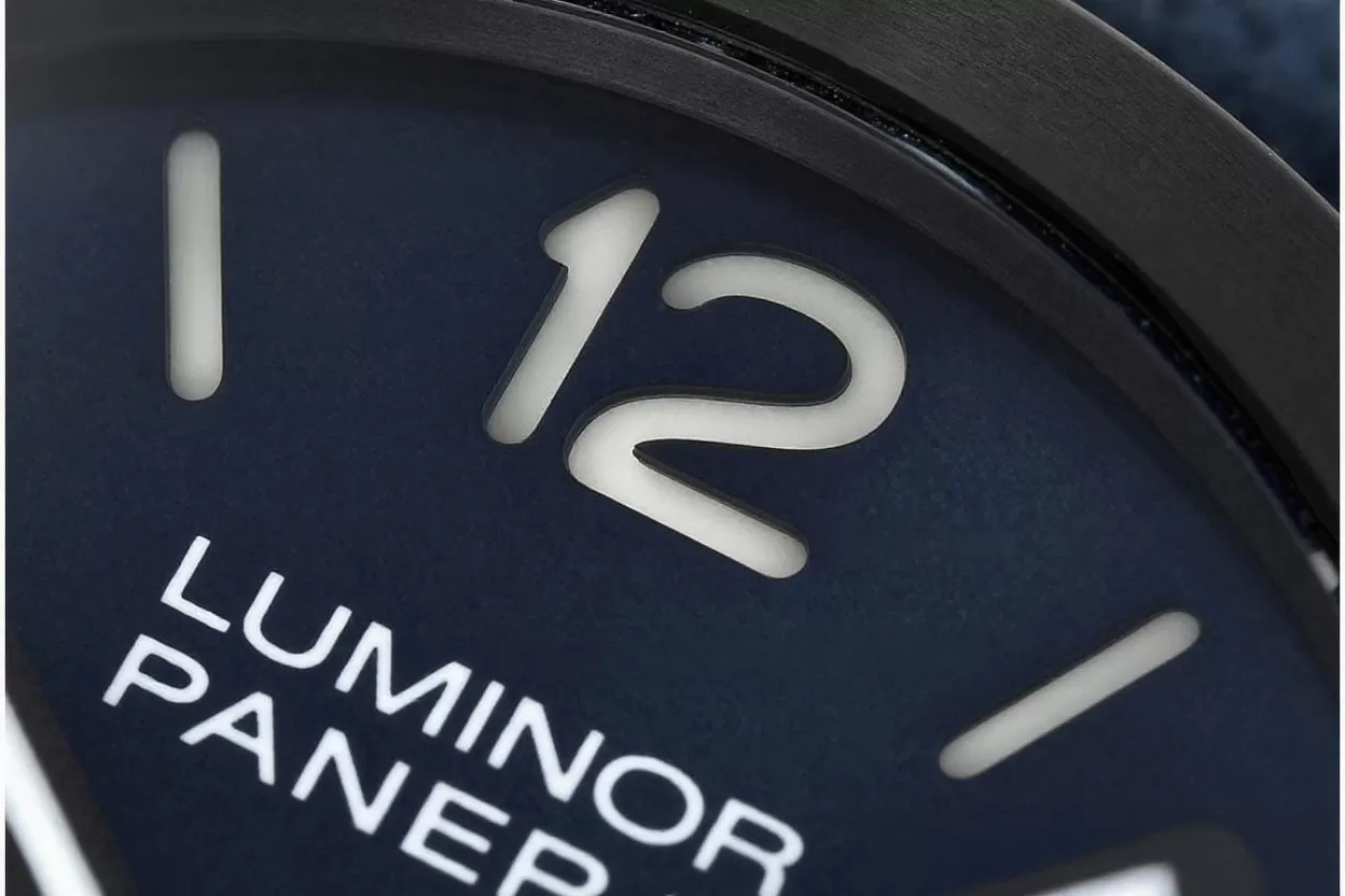 Luminor PAM1408 Luna Rossa 40mm DLC/NY Blue Dial VSF P900 - Image 6