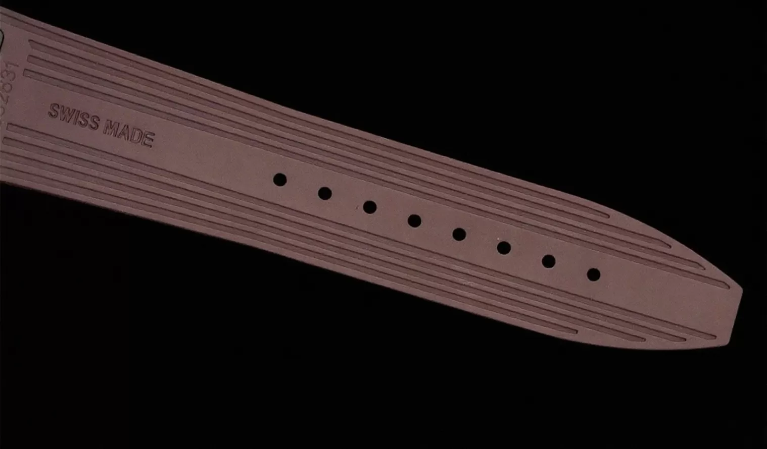 Overseas 4500V SS/RU Brown/Stk ZF A5100 - Image 14