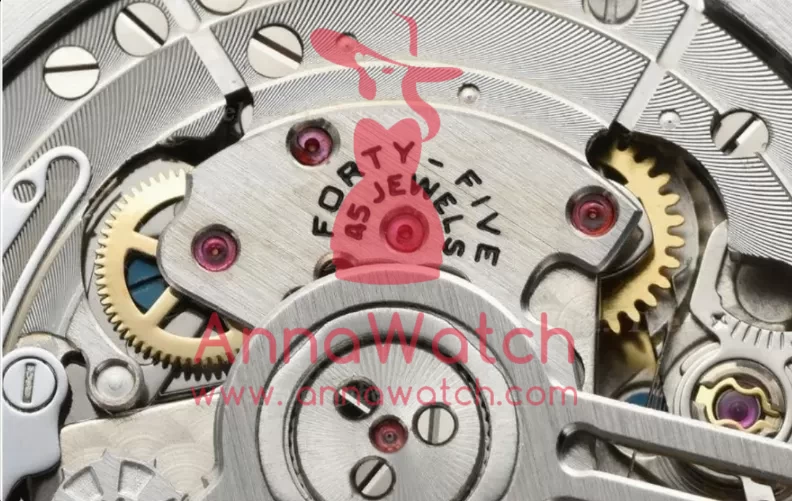 Avenger B01 Chrono 44mm SS/NY Beige Dial BLSF Cal.01 - Image 10