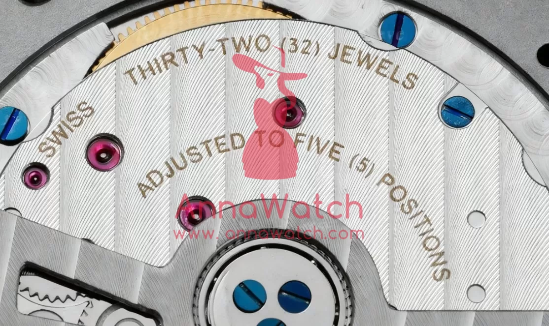 Overseas 47040 42mm SS/RU White Dial PPF A1226 - Image 9