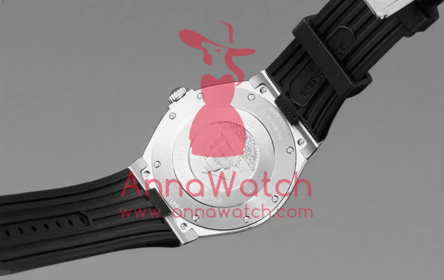 Overseas 47040 42mm SS/RU White Dial PPF A1226 - Image 7